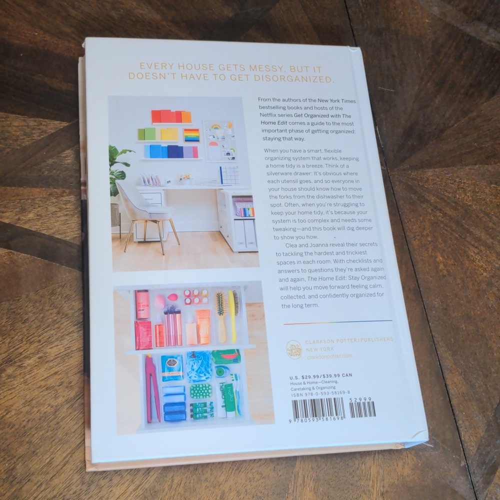 The Home Edit: Stay Organized Book - Picture 5 of 8
